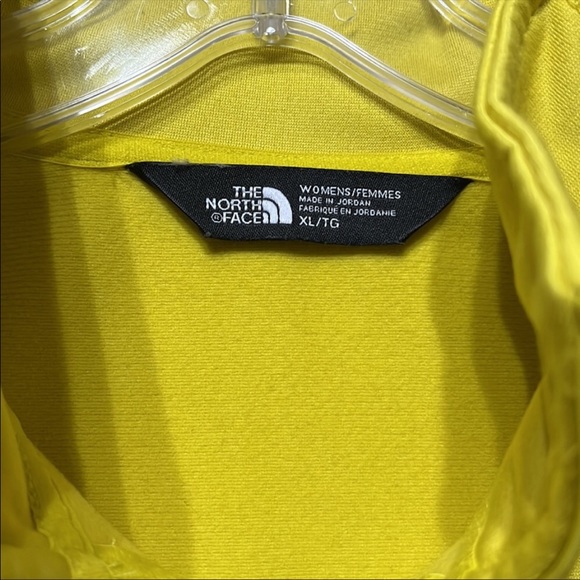 Women’s North Face pullover - Picture 4 of 5